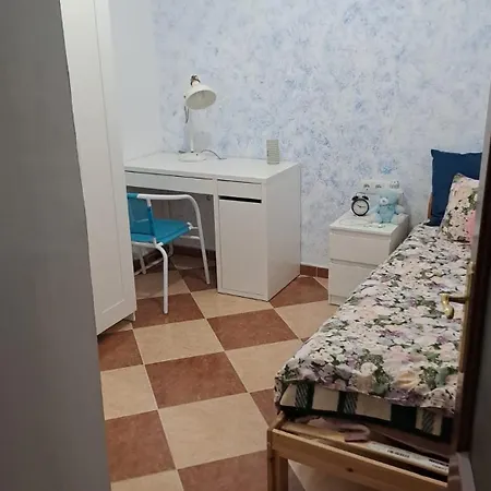 Patio Andalusi Junto A La Vina *