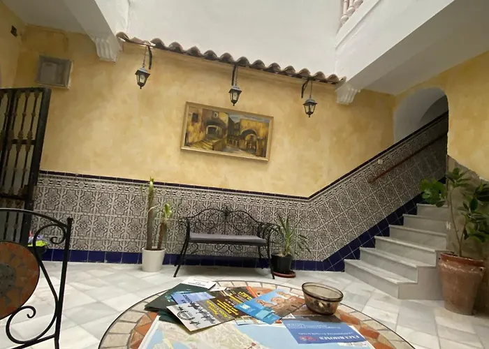 Homestay Patio Andalusi Junto A La Vina *