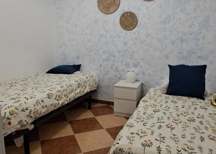 Homestay Patio Andalusi Junto A La Vina *