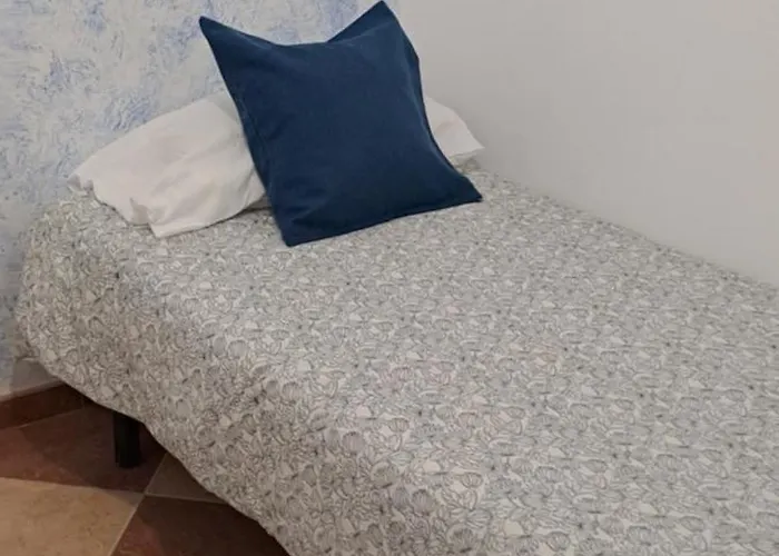 Homestay Patio Andalusi Junto A La Vina *