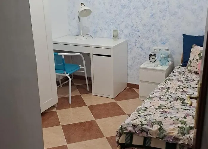 Patio Andalusi Junto A La Vina *