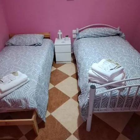 Privatunterkunft Patio Andalusi Junto A La Vina *